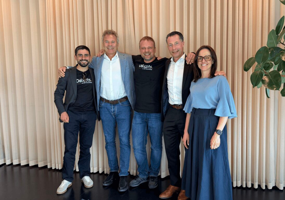 João Teixeira (Director de Operaciones, DiRoots), Jesper Kalko (Director, NTI Group), José Oliveira (Fundador y CEO, DiRoots), Thomas Gudman (CEO, NTI Group) y Maria Lameiras (Directora Financiera y de Recursos Humanos, DiRoots).