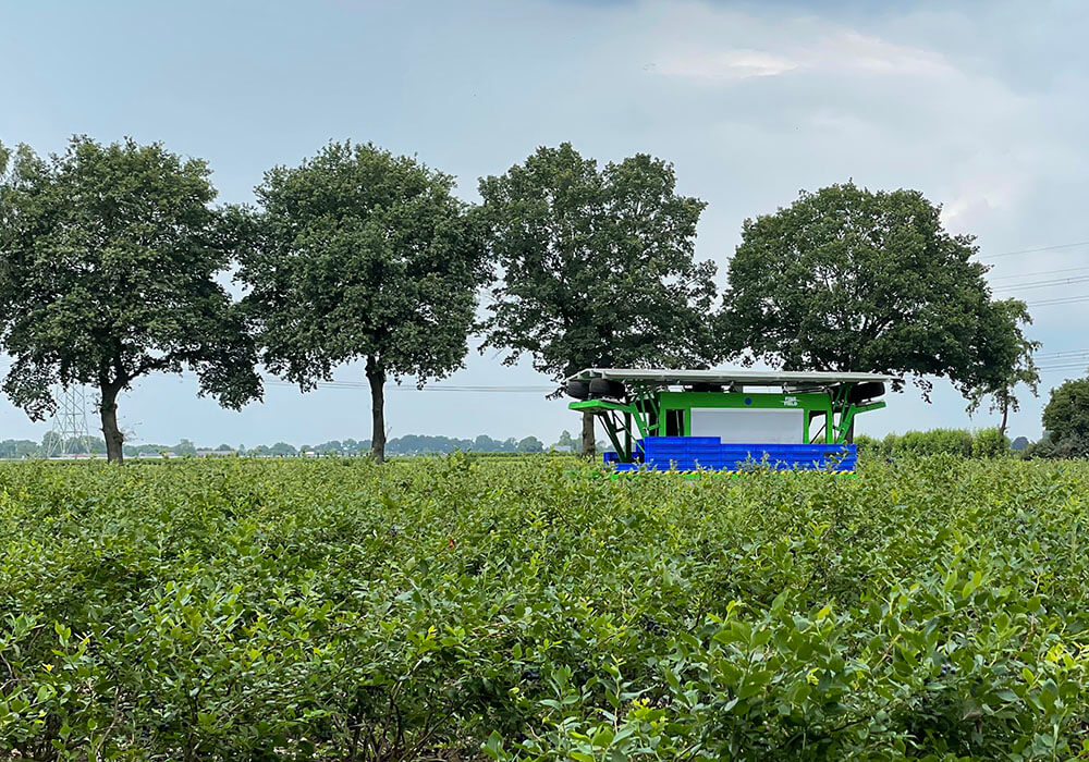 FineField | Producent landbouwmachines