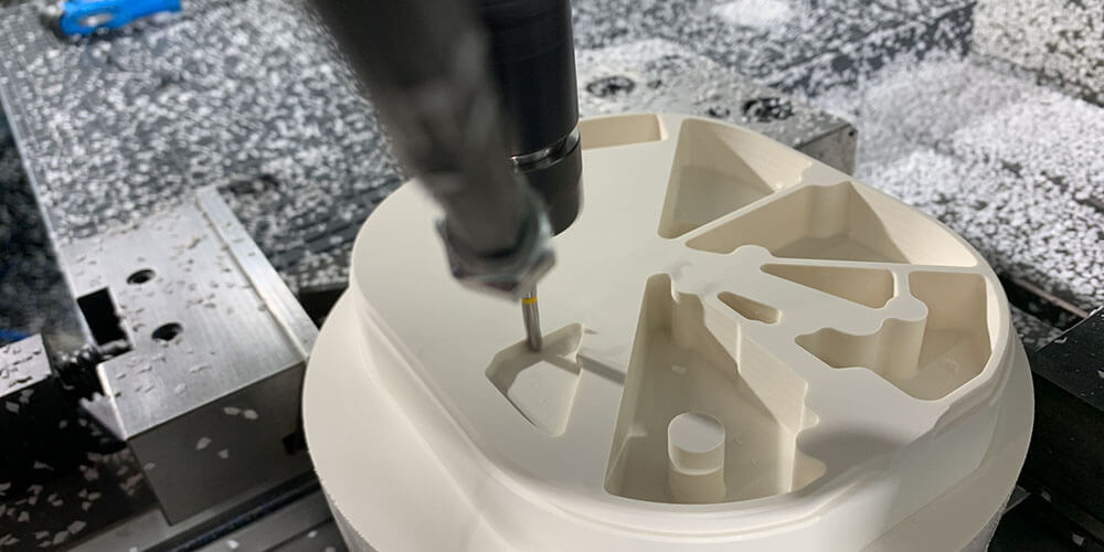 Solutio Kunststof | CNC-machine