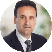 El&iacute;as Mart&iacute;nez